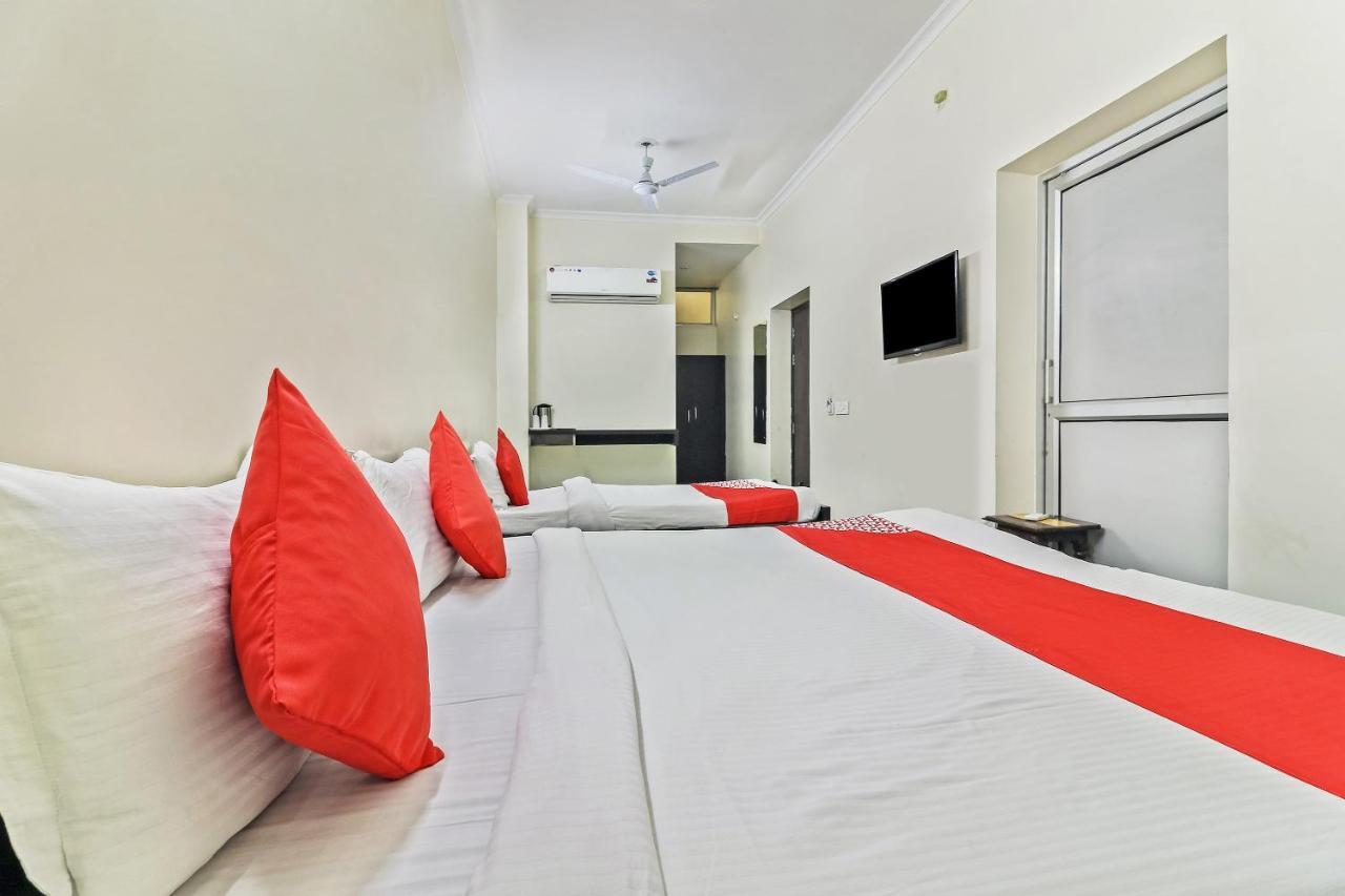Collection O 35762 Hotel Season 4 Dzsaipur Kültér fotó